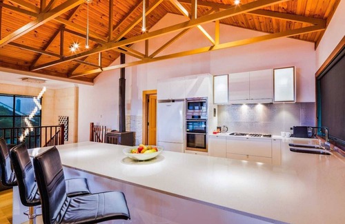Gnarabup House | Dolphin Family House at the Beach