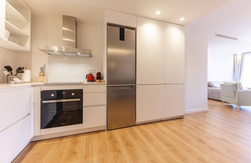 el Mercadal Apartment | Domènica - Holiday Apartment Rental in Girona | Bravissimo
