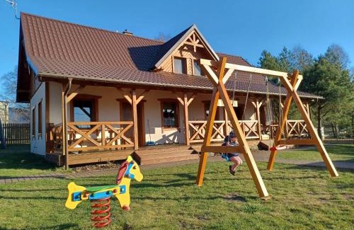 Koscierzyna Apartment | Dom drewniany na Kaszubach, rzeka, las, pola, niedaleko jeziora