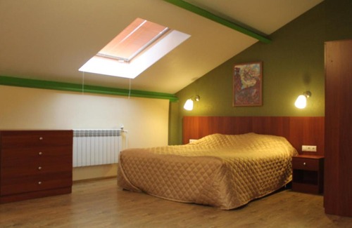 Malyye Rzhavki Hotel | Dom Uchenykh