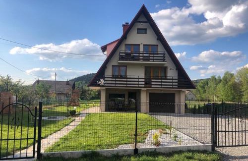 Andrychow Apartment | Dom w Beskidach