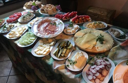 Bialogora Bed & Breakfast | Dom wczasowy HEEP