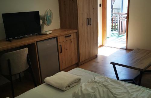 Dzwirzyno Bed & Breakfast | Dom wczasowy Maja