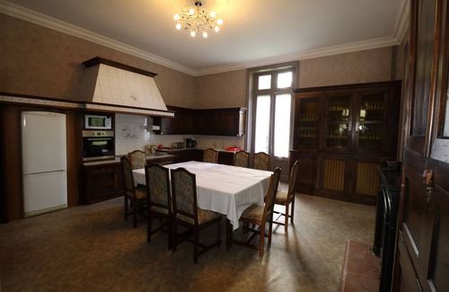 Montmoreau-Saint-Cybard House | Domaine de Champ rose