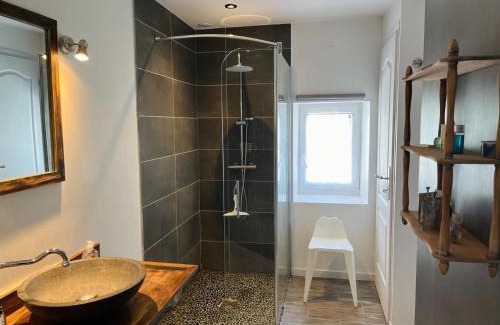 Saint-Martin-des-Champs House | Domaine de l'Atrée - Gite La Petite Longère dans la Nature Préservée