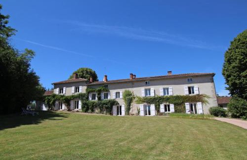 Sereilhac House | Domaine de gensignac