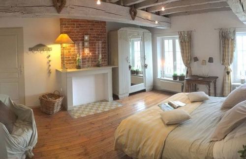 Dorengt Bed & Breakfast | Domaine de la ferme de Ribeaufontaine