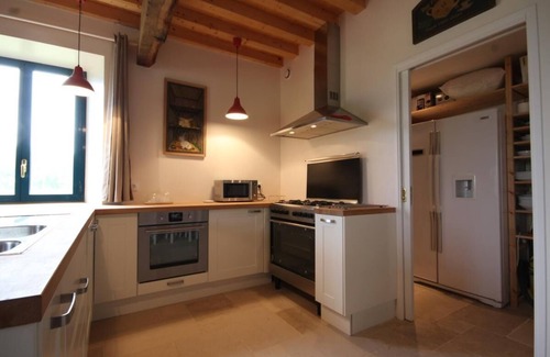 Montcoy House | Domaine de la Jolyse