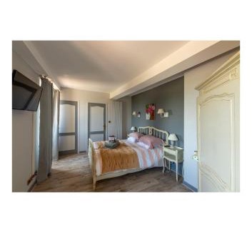 Coublanc Bed & Breakfast | DOMAINE DE LA RESERVE