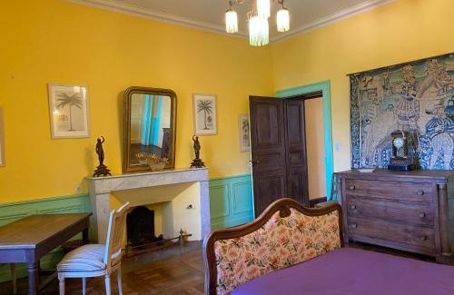 Le Truel Apartment | Domaine de Linars ☆ L'Étage du Château ☆