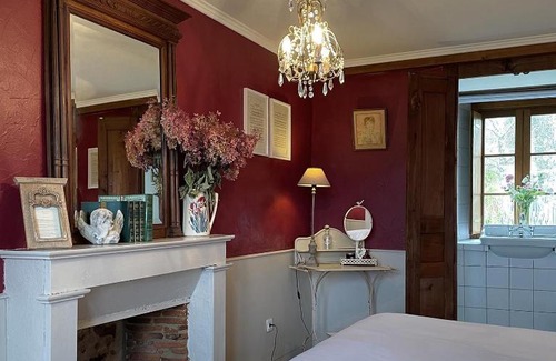 Dore-lʼEglise Bed & Breakfast | Domaine de Sault