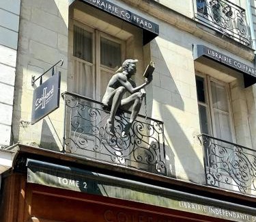 Graslin - Commerce Apartment | Domaine des Sorciers