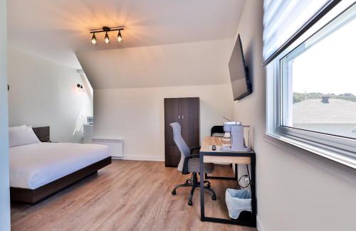 Sainte-Anne-des-Monts Hotel | Domaine du Récif