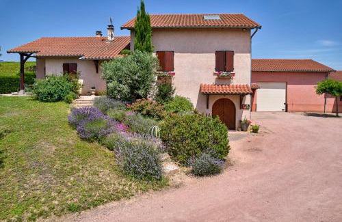 Regnie-Durette Bed & Breakfast | Domaine Gilles Copéret- Artisan-Vigneron- chambres d'hôtes Les Glycines -