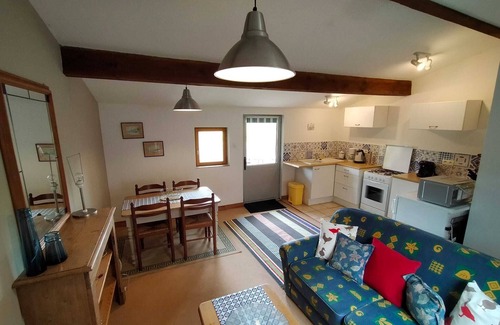 Bellon Cottage | Domaine Jasmin 50 Couchages/7 Gîtes