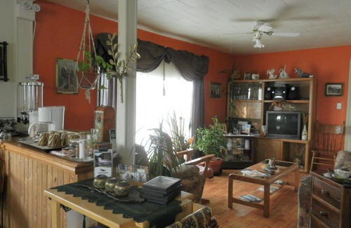 Cap-Chat Bed & Breakfast | Domaine Joseph Ross Bed and Breakfast