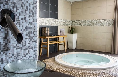 Saint-Galmier Hotel | Domaine la Charpinière, The Originals Collection