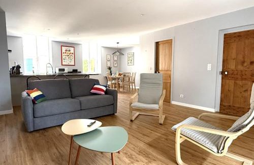 Beziers Apartment | Domaine LE PRESSOIR - clim, wi-fi & parking