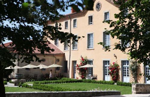 Salzuit Hotel | Domaine Saint-Roch Hotel Spa