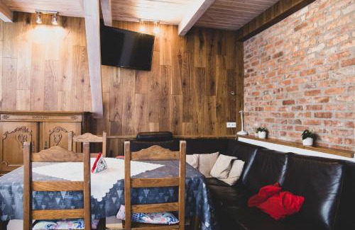 Szklarska Poreba Ski Chalet | Domek Dzika Róża