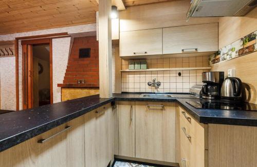 Szemud House | Domek Kamień - z tarasem, z kominkiem i altaną grillową - TOP lokalizacja przy jeziorze