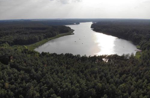Pobiedziska Cabin | Domek letniskowy nad jeziorem w Stęszewku