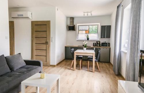 Strzeleczki House | Domek Moszna
