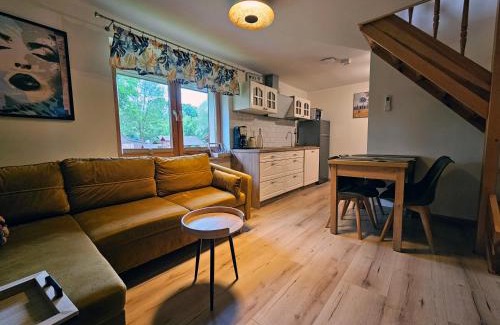 Janowice Wielkie House | Domek pod Świerkami & Jacuzzi