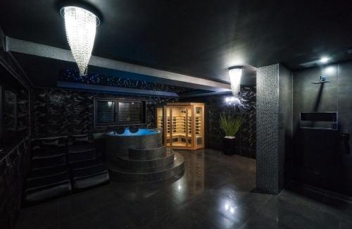 Nowy Targ Cabin | Domek w górach DeLuxe sauna,jacuzzi,basen,hot tub-Nowy Targ blisko Białka ,Zakopane