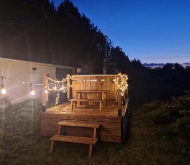 Łukow Apartment | Domek z jacuzzi pod Starym Dębem Łuków