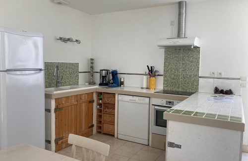 Domino House | 😎DOMINO: 300 M from the beach and 400 M from the market