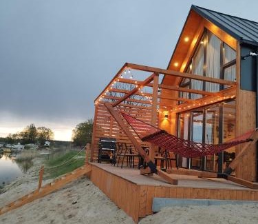 gmina Kunice House | Domino - domek nad jeziorem