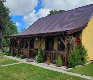 Sarbsk House | Domki Białogarda