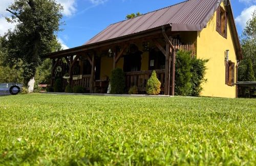 Sarbsk House | Domki Białogarda
