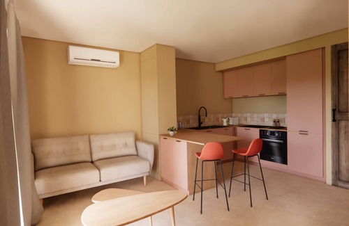 Estezargues House | Domus Olivea