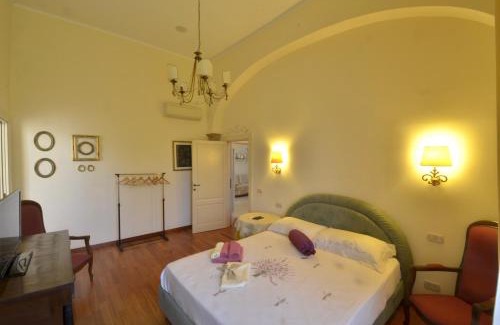 Arpino Apartment | Domus Ponte casa antica ed elegante in pieno centro storico