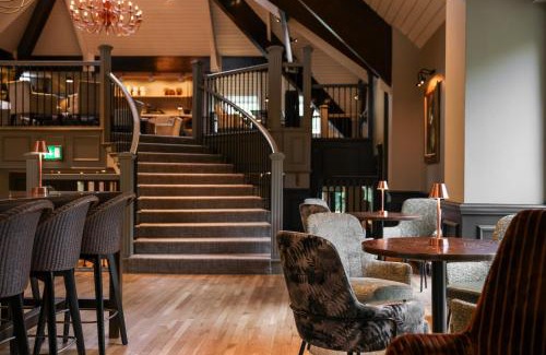 Newbury Resort | Donnington & Company