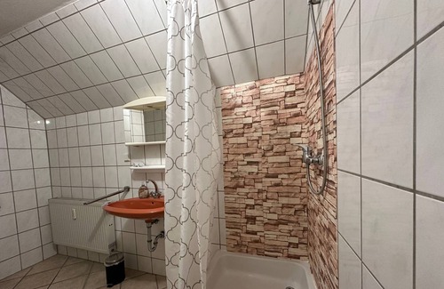 Erlangen Apartment | Doppelzimmer für 2 Gäste mit 15m² in Erlangen