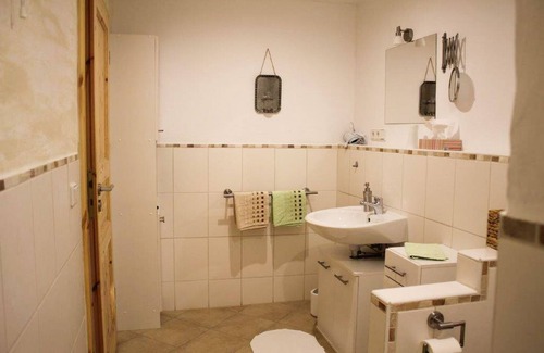 Rosenfeld Apartment | Doppelzimmer Hofblick