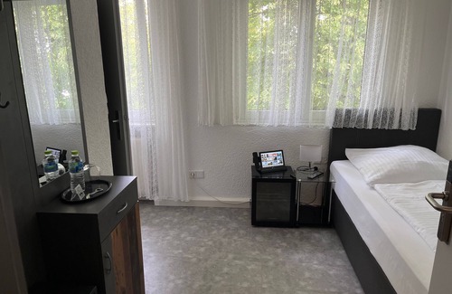 Ludwigsburg-Sud Bed & Breakfast | Doppelzimmer - Hotel Cocco Bello in der Villa Foret