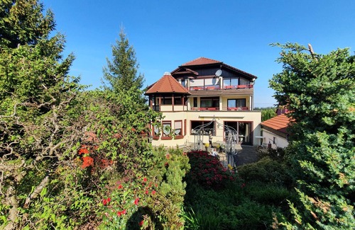 Rotensol Apartment | Doppelzimmer Landhotel Schönblick Loggia und Balkon 04