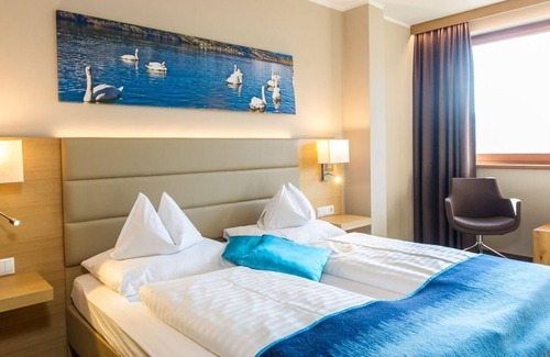 Seeboden House | Doppelzimmer Seeblick Frühstück - Hotel Moserhof