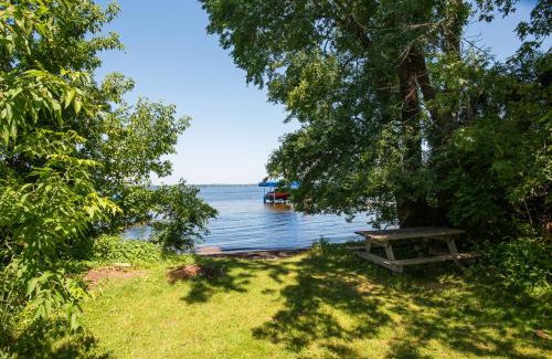 Fenelon Falls House | Dorado at The Kabins by The Falls