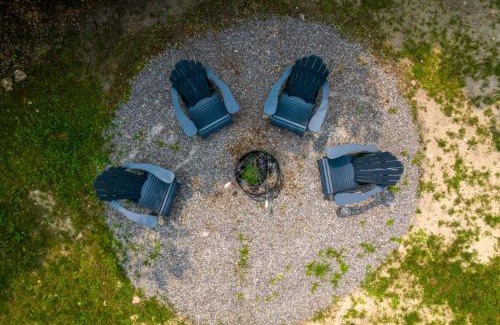 Fenelon Falls House | Dorado at The Kabins by The Falls