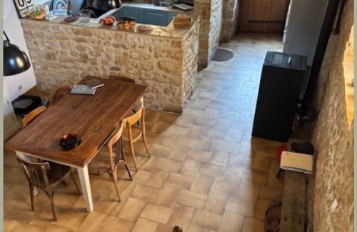 Pays-de-Belves House | Dordogne, in the heart of Black Perigord, village house with private pool