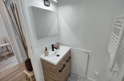 Chateaudun Apartment | Doris 2