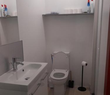 Montauban Apartment | DORMIR A MONTAUBAN Logements Carreyrat Calme et Verdoyant