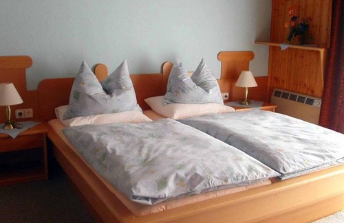 Obervellach Bed & Breakfast | Dormitory Room - Pension & Bungalow "Haus Rita"