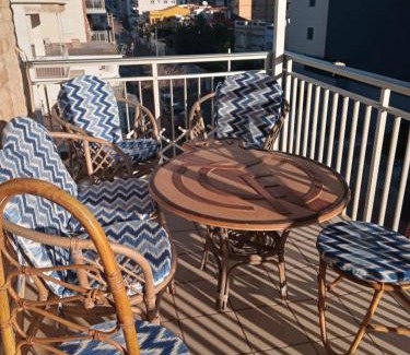 Grao de Gandia Apartment | DOROTHY Apartamento Playa de Gandia con vistas al mar 8 personas