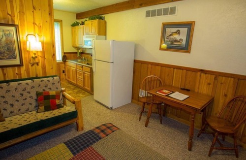 Puposky House | Double Poolside Studio Suites - Steps from Resort Amenities